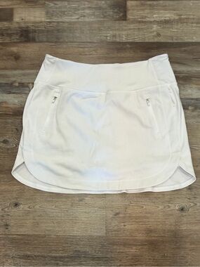 Athleta Fairway Golf Skort Sz L High waist 16” Tennis Active Wear Fitness Sport